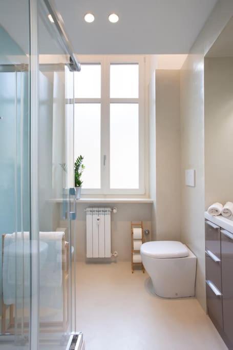 Santa Chiara Apartment *