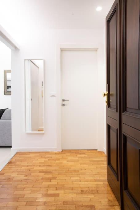 Santa Chiara Apartament